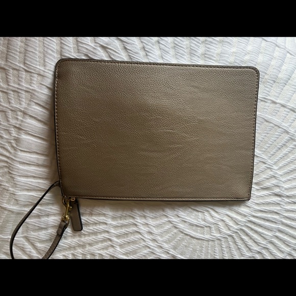 Calvin Klein wristlet - Picture 3 of 5